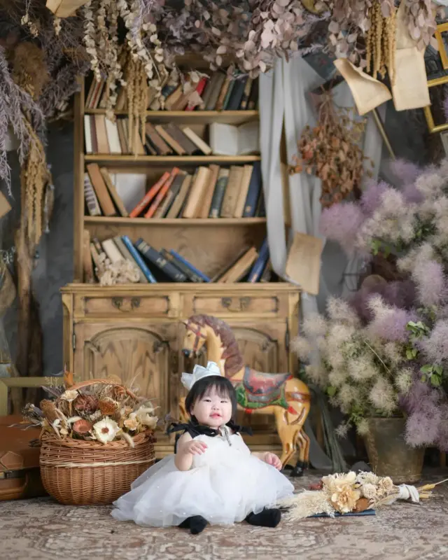 ☆ .*ーーーーーー *．☆

Birthday Photo🧁🤍

とっても上手でノリノリで最後まで撮影出来ました‪ෆ‪.*･ﾟ

studio:ボーテ
camera: @taka.studiominmi 

 #バーズデーフォト #birthday  #お誕生日  #フォトスタジオ #女の子 #１歳