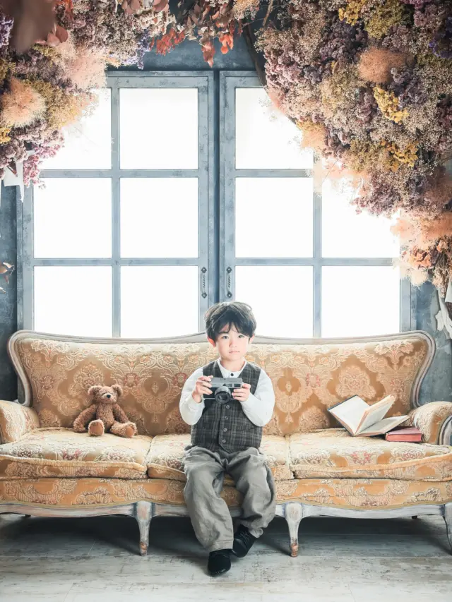 .⁡
【七五三photo】
 
シャボン玉に、ニコニコ笑顔が溢れる☺️
かっこいいも可愛いも🫣

studio:シュシュ
photographer:@ルーチェ

 minmiで撮影すると❗️
和装・洋装の2着どちらも着ることが出来ます🌼
さらにそのまま神社へご参拝も行けます👀

#フォトスタジオミンミ #七五三  #七五三撮影 #愛知フォトスタジオ #豊橋フォトスタジオ #東三河フォトスタジオ